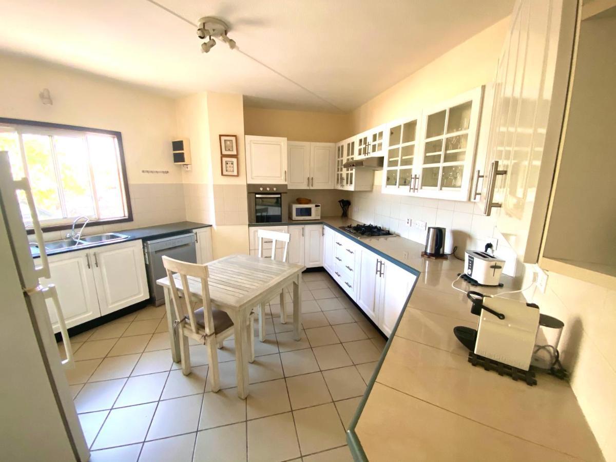 Grand Baie Beach Penthouse Buitenkant foto